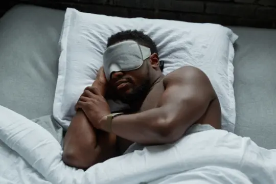 睡眠优化：如何提升休息质量，实现最大训练效果