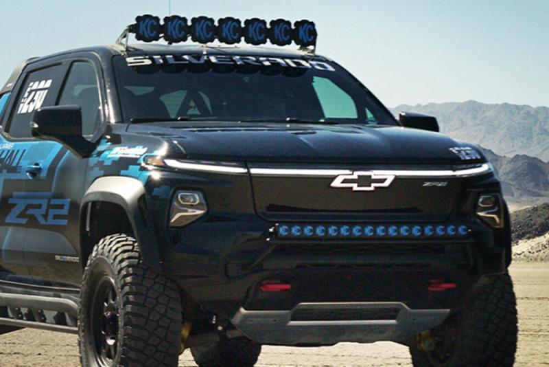 Chevrolet Silverado EV ZR2 Off Road Race Truck 2
