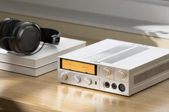 音频发烧友钟爱的这款900美元日本耳机放大器