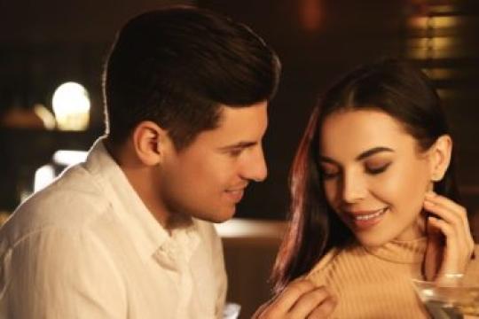 男人喜欢你超过朋友的27个明显信号