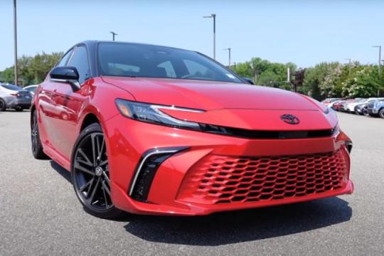 豪华外观，亲民价格：10款高颜值车型推荐