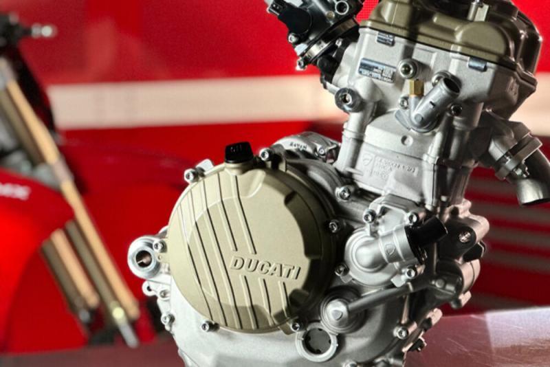 2025 Ducati Desmo450 MX 3