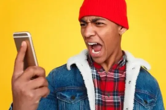 有人在Instagram上冒充我，盗用我的照片