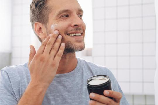 大多数男性在护肤时常犯的错误