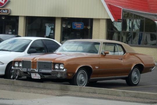 女子购入1972年款Cutlass，却发现车辆所有权一周内被转让两次
