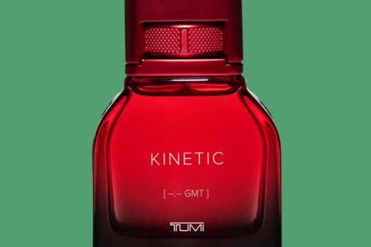 用这些焕发活力的春季香氛庆祝季节更替