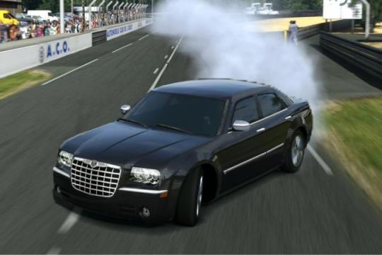 为何克莱斯勒300C V8依旧令人瞩目