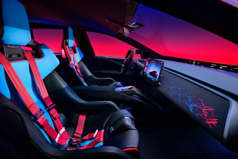 BMW Neue Klasse M 6