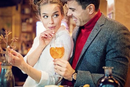 你和新伴侣是否该迈出关键一步？这5个信号告诉你答案是肯定的