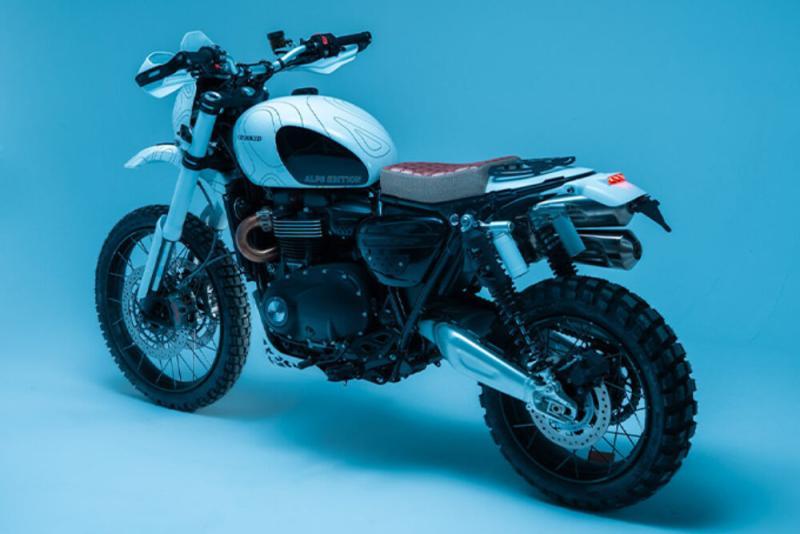 Crooked Triumph 1200 Alps Edition 2