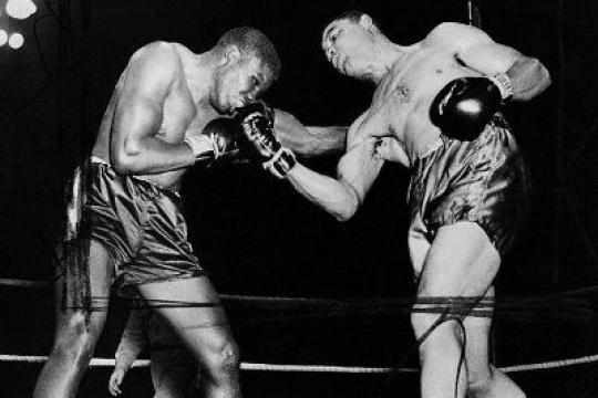 拳击基础篇五：拳击技巧——勾拳与上勾拳