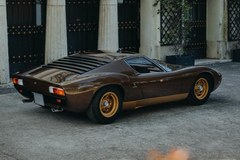 1972 Lamborghini Miura SV 3