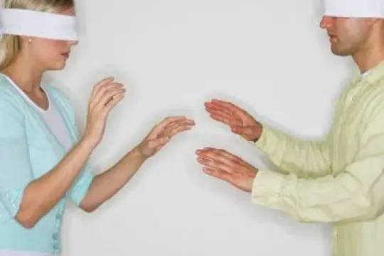 喜欢偷听尴尬的初次约会？那就来听听这档新播客吧