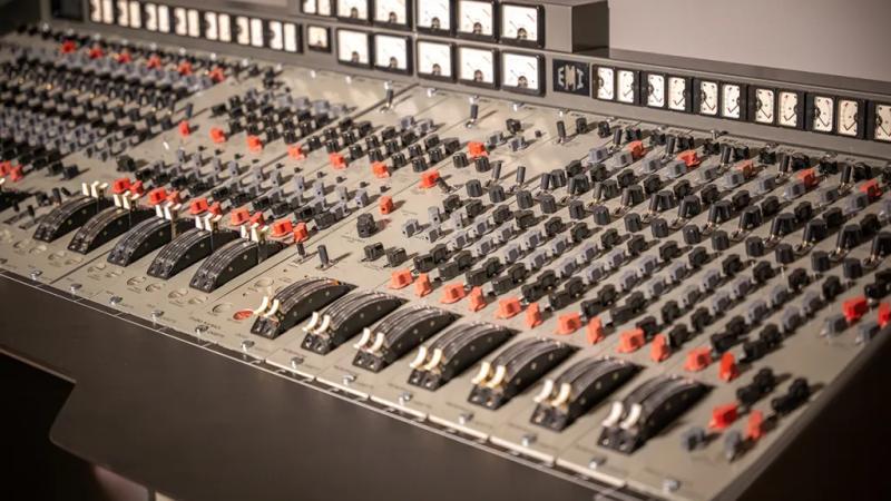 A closer look at the console