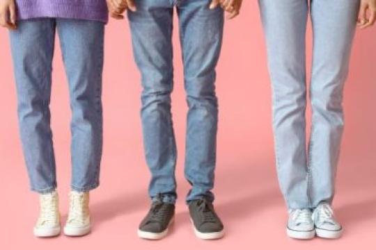 婚姻中的连续一夫一妻制：定义、表现及成因解析