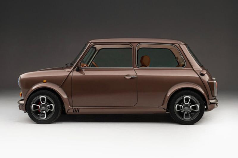 Wood and Pickett Mini by CALLUM 2