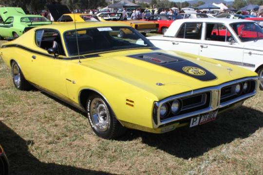 1971款Charger Super Bee：被更知名Mopar车型掩盖的经典肌肉车