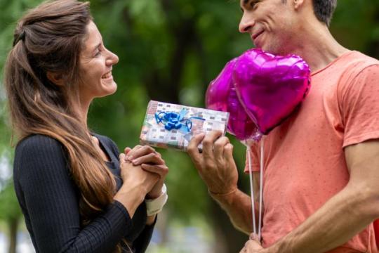 自制礼物的优缺点及专家送礼建议