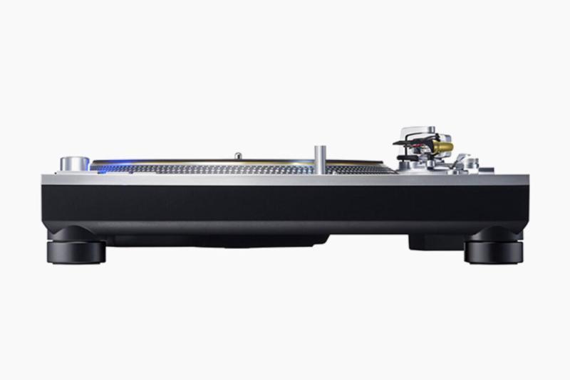 Technics SL1200gme Master Edition Turntable 3