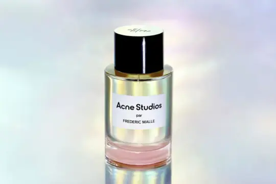 Acne Studios 即将推出首款香水