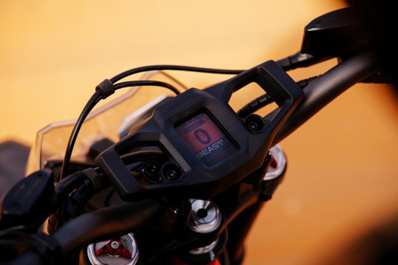 2026 Segway Xaber 300 Electric Dirt Bike 3