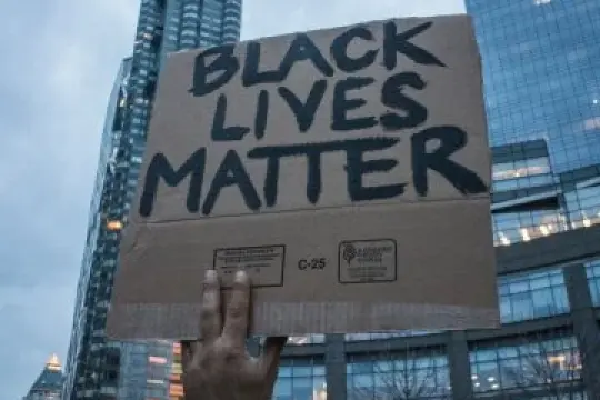 如何助力“黑人的命也是命”运动