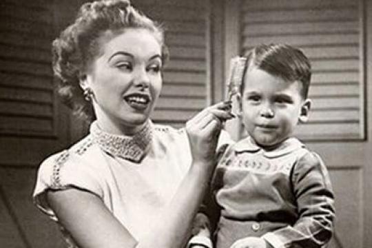 被女性抚养长大的男性一代