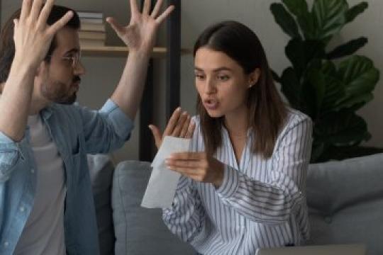 专家指导：如何解决最常见的金钱争执