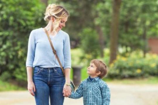 与单身妈妈约会的15个最佳建议