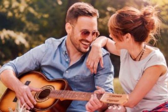 刚开始恋爱的情侣必读的关系建议