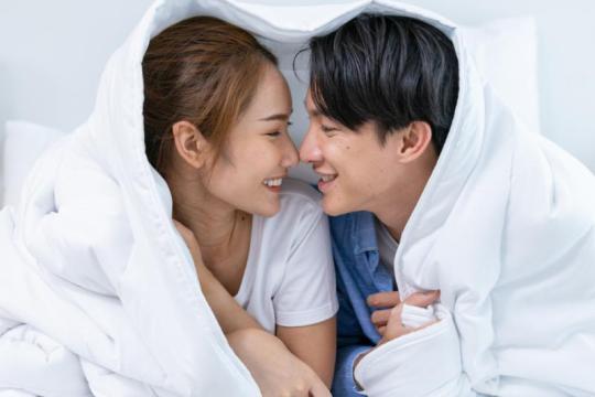 专家推荐：新年必试的几种性爱姿势