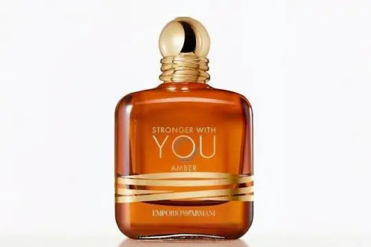 阿玛尼推出Stronger With You Amber香氛，诠释现代男性魅力