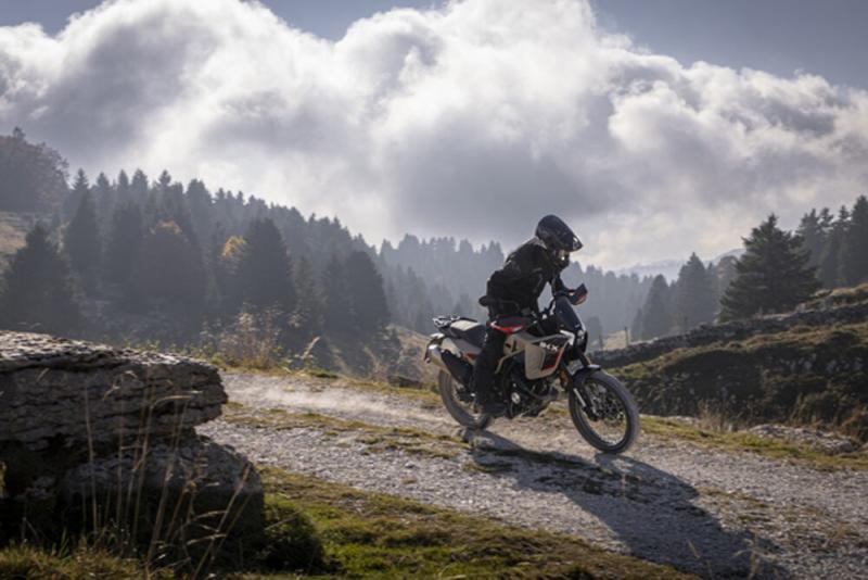 2026 Benelli BKX 125 4