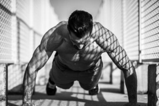 播客 #601：如何练就牢狱强壮体魄