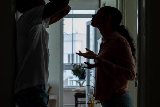 职业变动成为情侣冲突的主要原因——如何有效应对