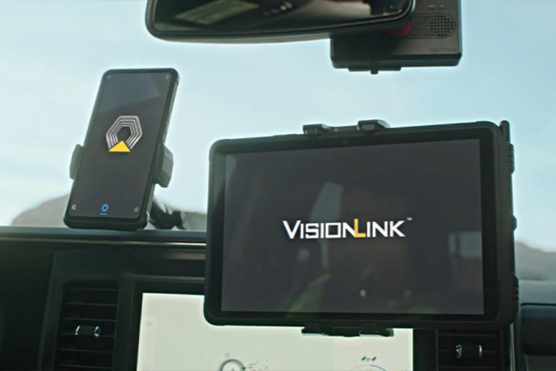 2026 Caterpillar Pickup Truck Concept 4