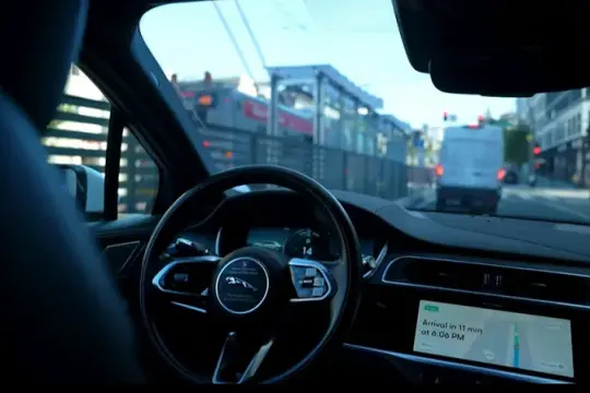 苹果打造增强现实汽车挡风玻璃，驾驶体验将大不同