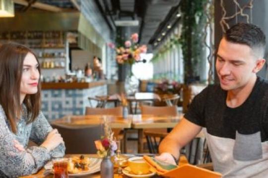 打动她的完美初次约会创意