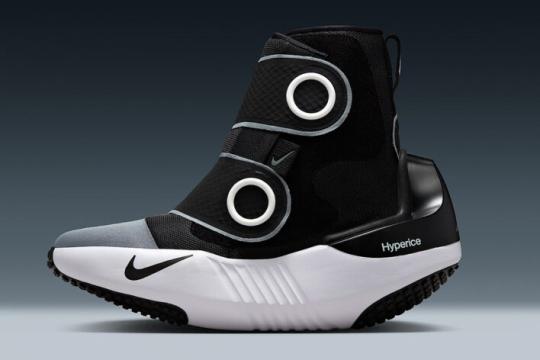 耐克900美元Hyperboot引领运动后恢复进入21世纪