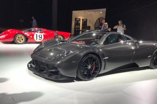 2011款帕加尼Huayra：低调背后的顶尖工程技术