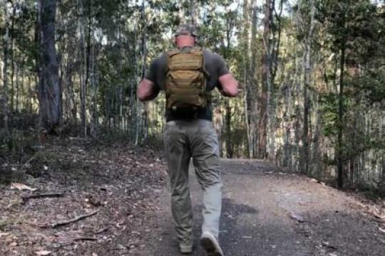 播客682期：开启负重徒步之旅