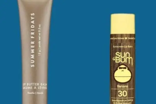 精选市面上最佳润唇膏，呵护你的双唇