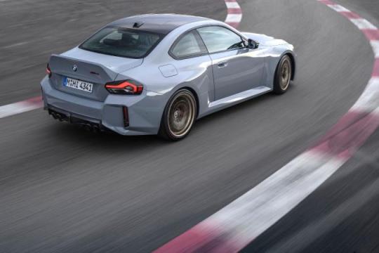 全新宝马M2 CS：释放纯粹肾上腺素的极致驾驭体验