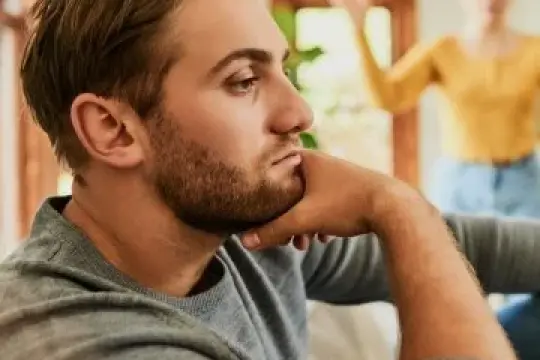 创伤依恋关系有害且极难摆脱