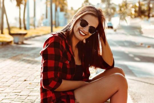 当形势不利时，如何用7个高级技巧成功约到心仪女孩