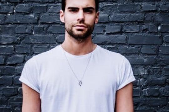 分手后你应该做的第一件事：留胡子