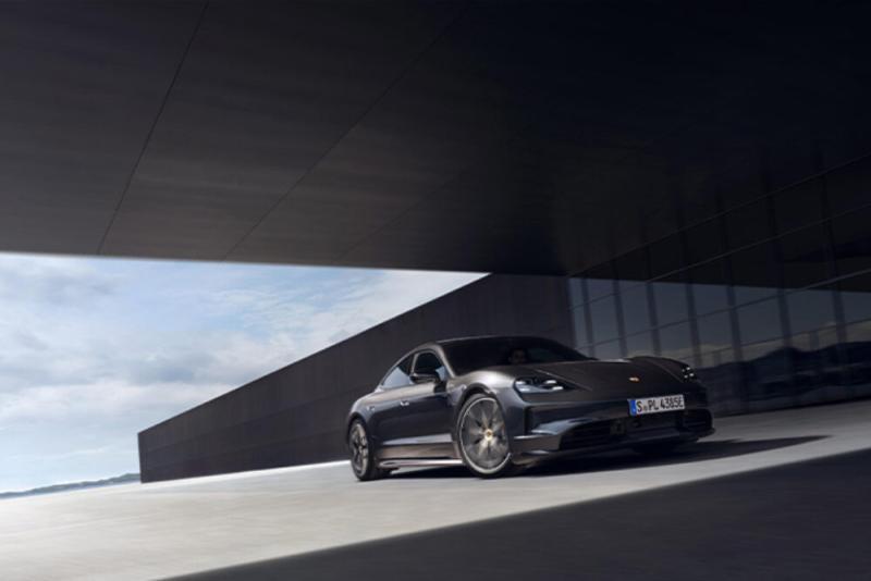 2026 Porsche Taycan 4S Black Edition 3
