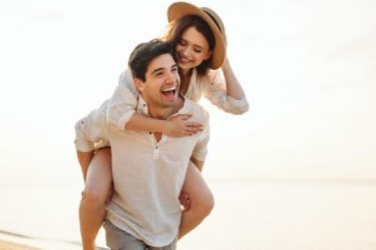 你是否与某人处于浪漫友谊关系？10个可能的迹象