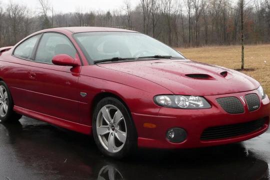 五款2000年代初期的运动跑车，如今成了超值之选