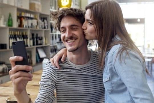 女性坦言对胡须的真实看法